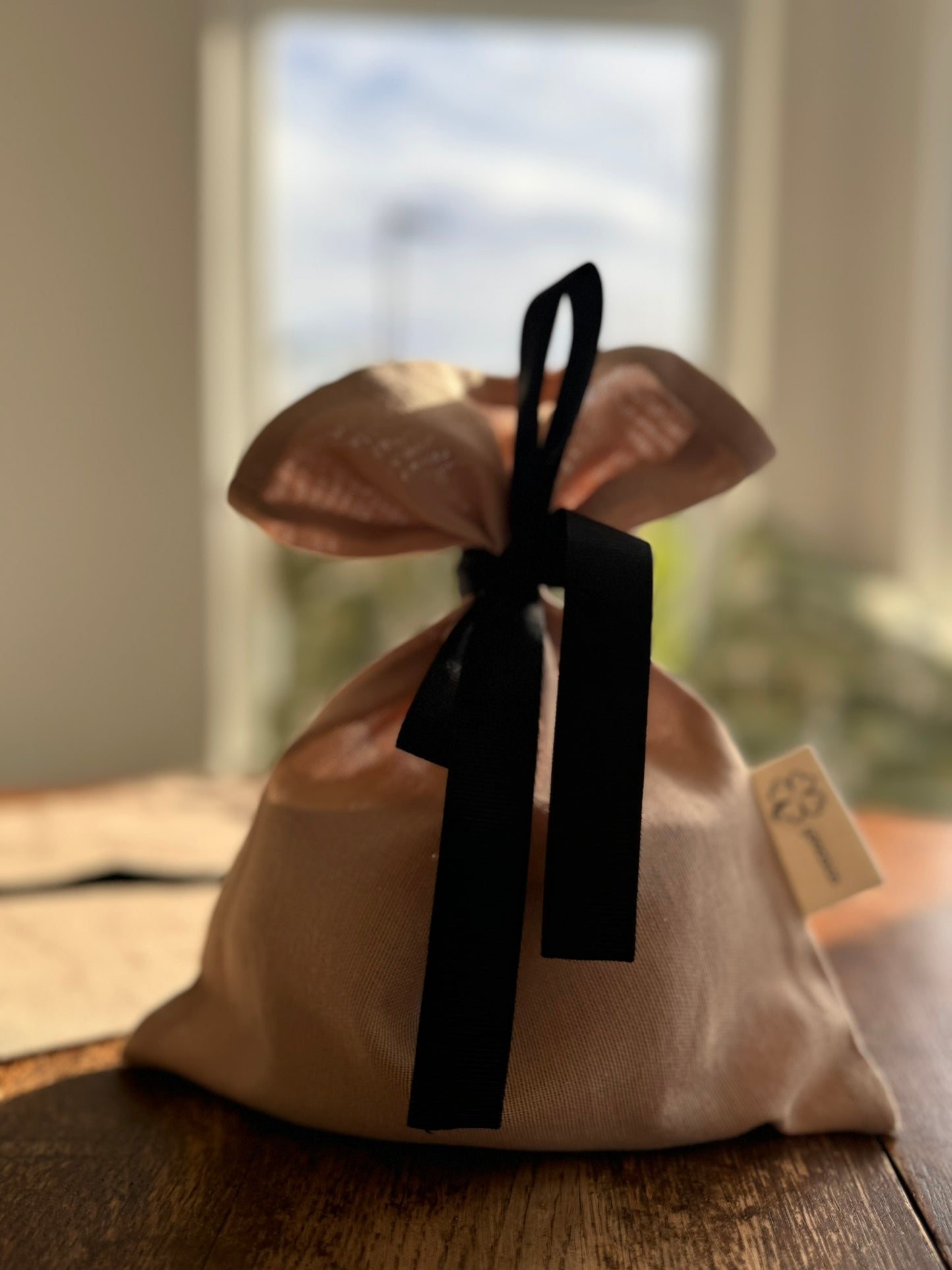 Cotton gift bag with own ribbon (small) - Yonca