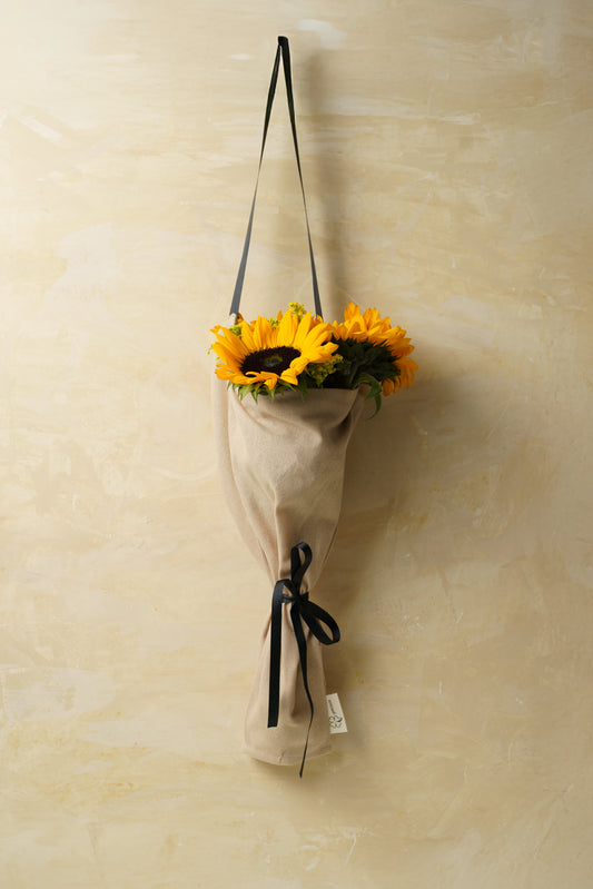 Flower carrier bag