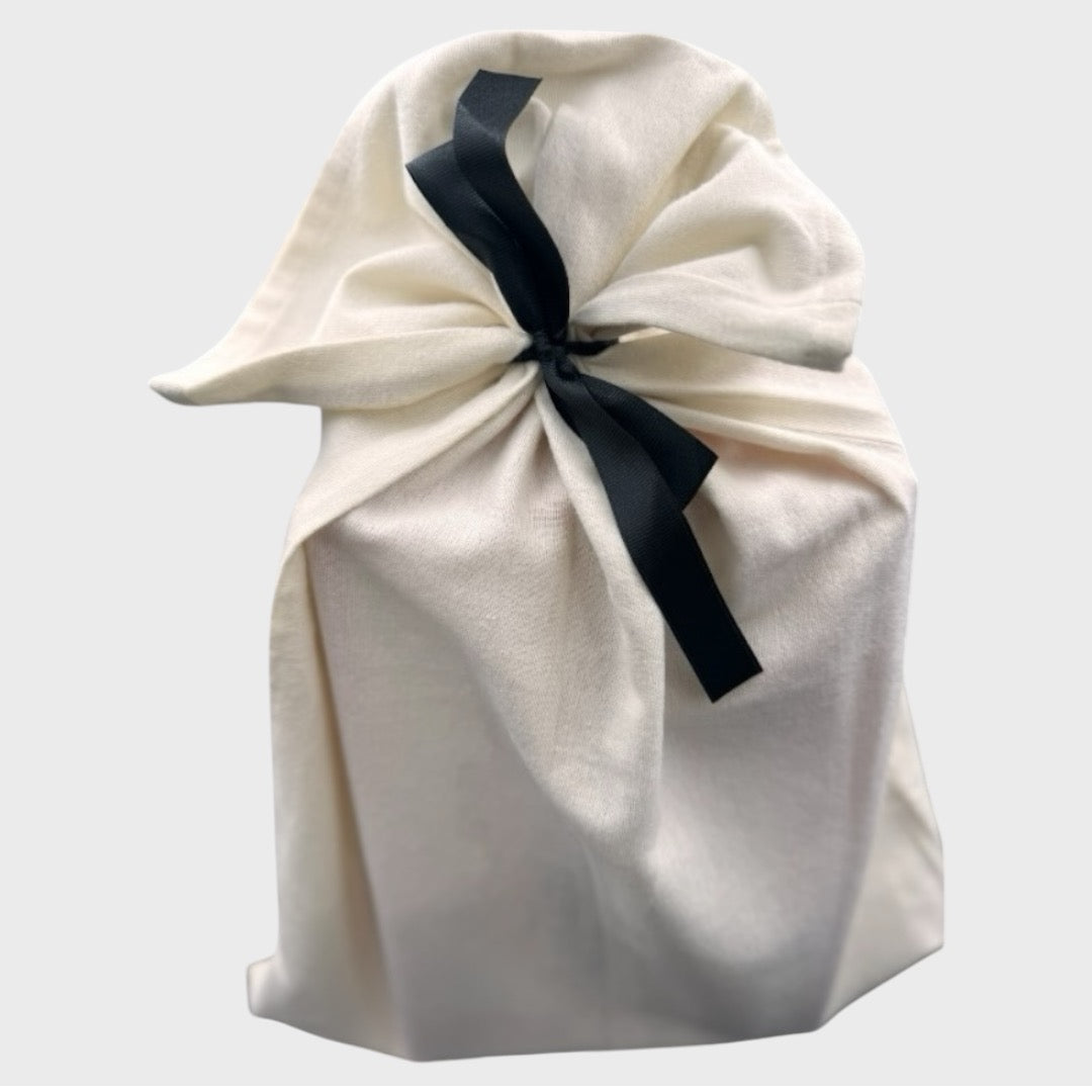 Cotton gift bag with own ribbon medium